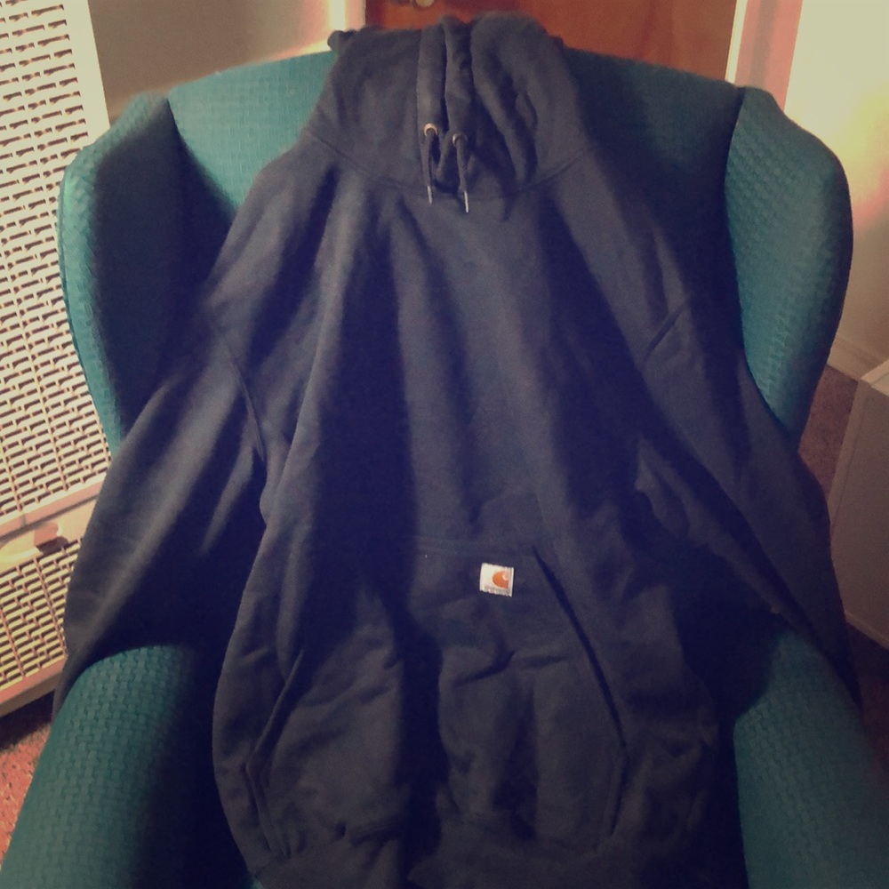 Carhart men’s black hoodie size large
